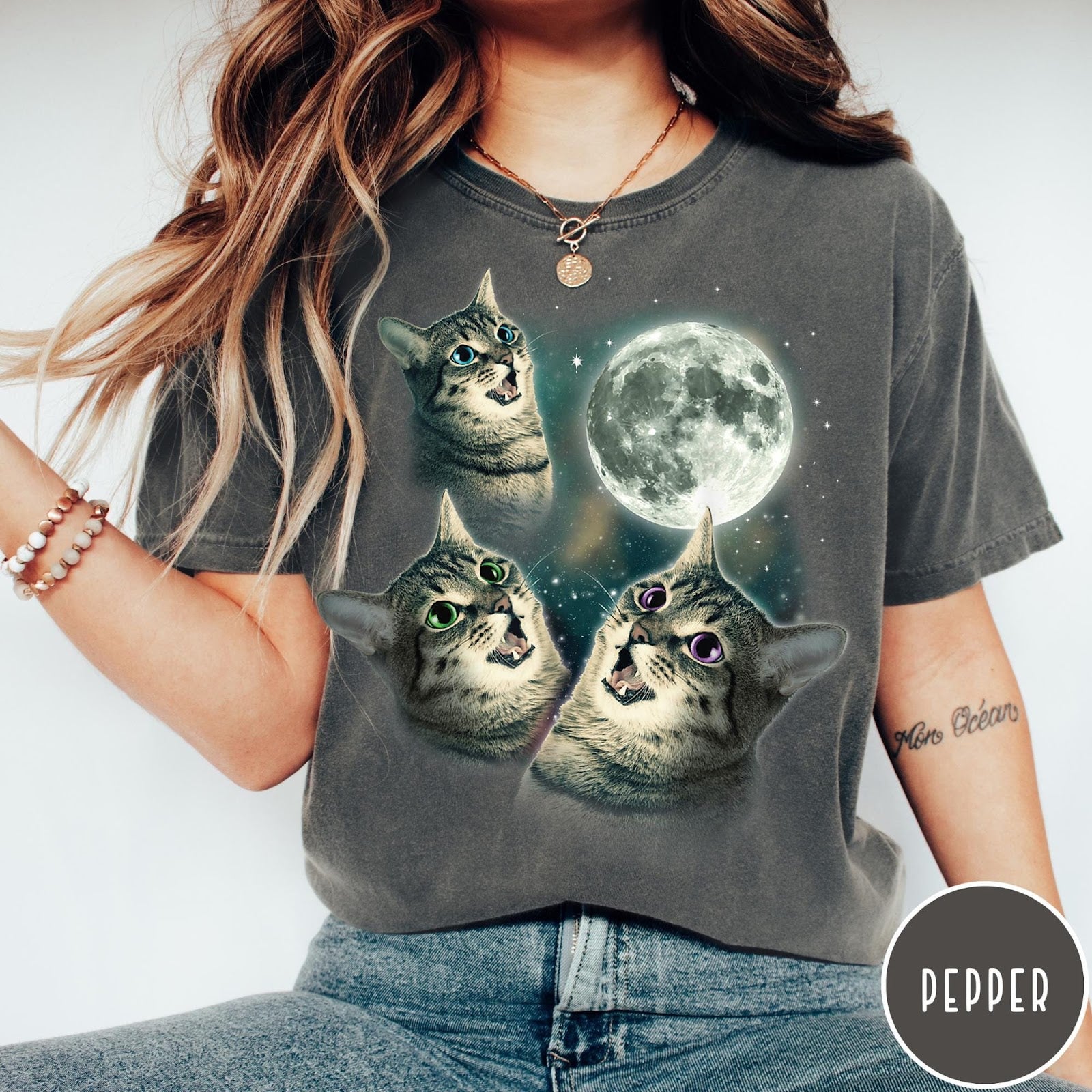 Comfort Colors tee in Pepper featuring retro design with three cats looking up at the moon