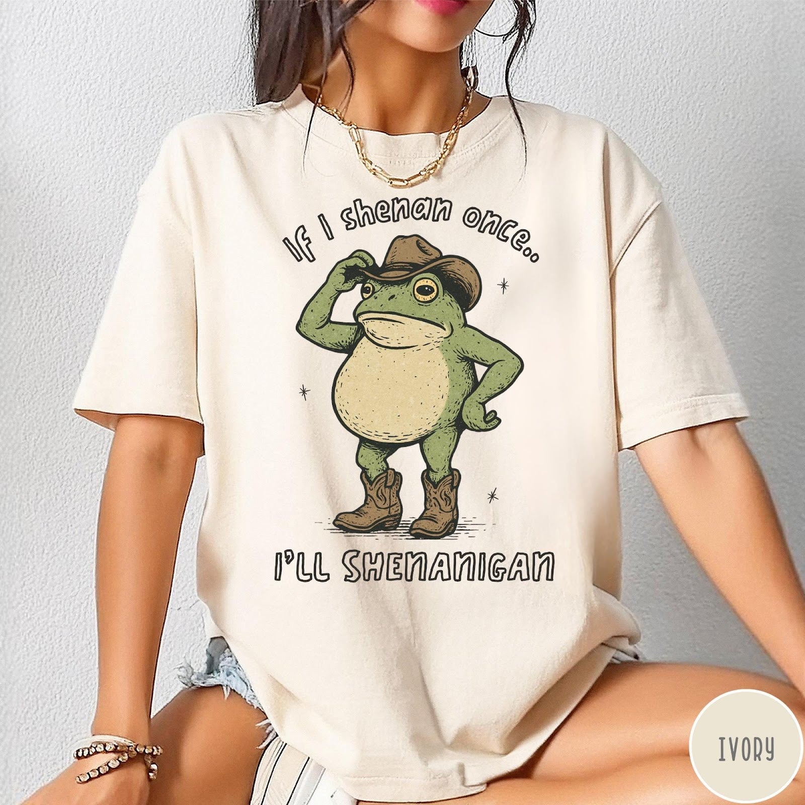 Comfort Colors tee in Ivory featuring western graphic of a frog wearing a cowboy hat and boots