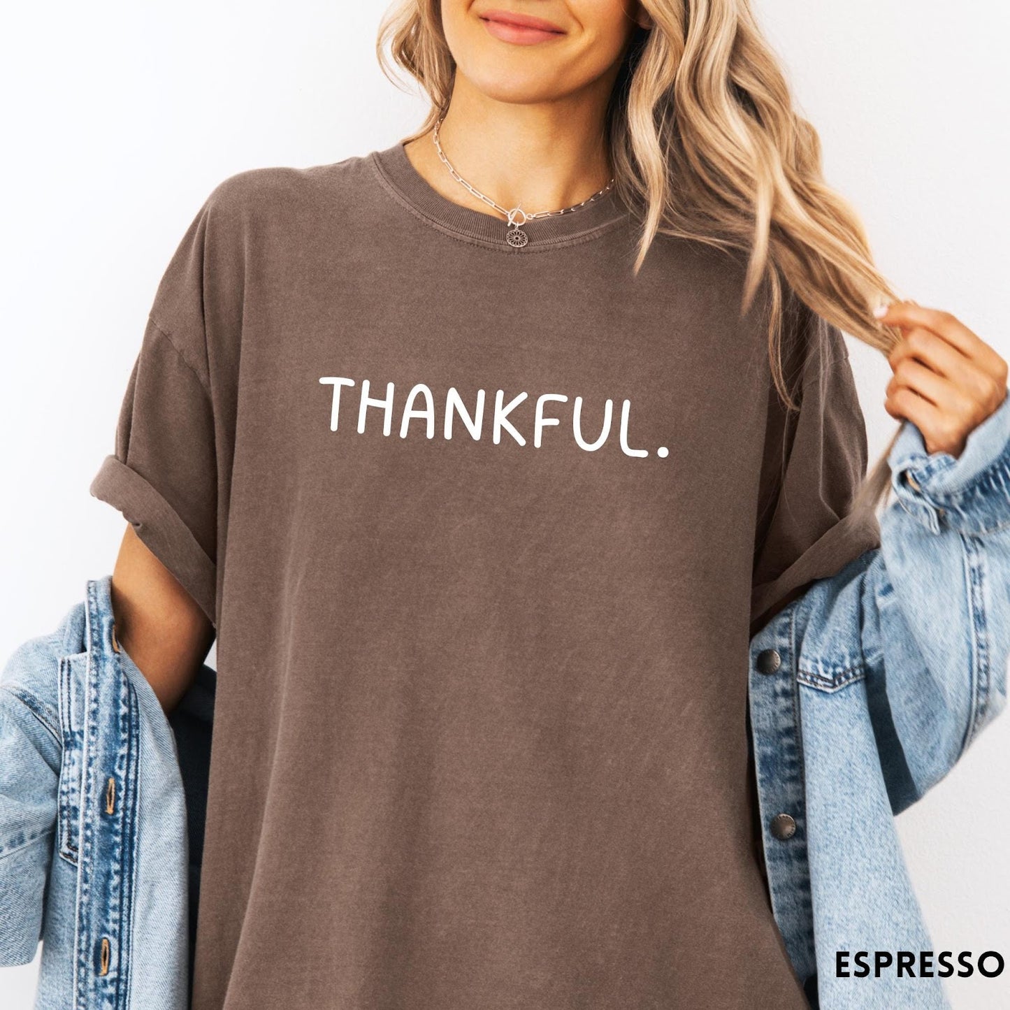 Comfort Colors tee in Espresso featuring minimalist style with the word Thankful printed in white text