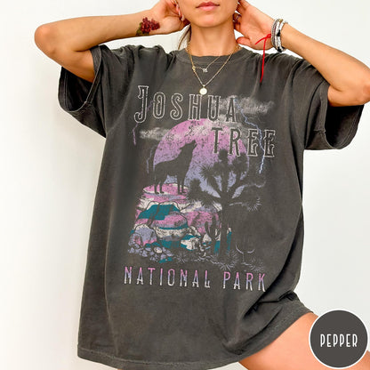 Comfort Colors tee in Pepper featuring vintage style graphic of a howling wolf at Joshua Tree National Park