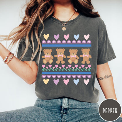 Comfort Colors tee in Pepper featuring vintage teddy bear pattern with hearts and pink bow tie bears