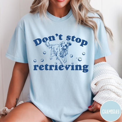 Comfort Colors tee in Chambray featuring screen print style graphic of a Golden Retriever with tennis balls